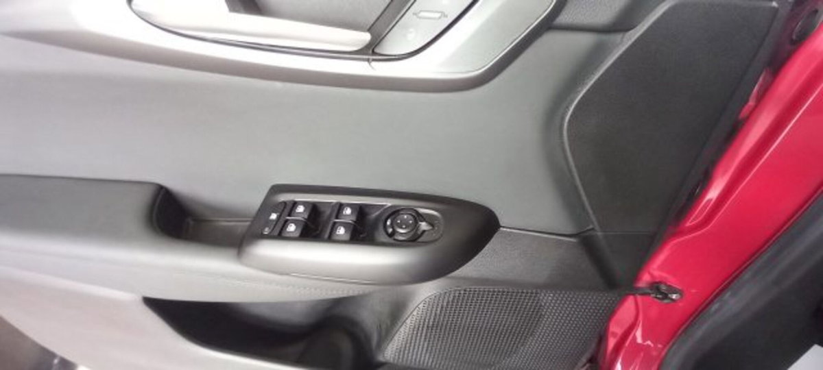 Alfa Romeo Tonale 1.6 Sprint 130cv tct6 (19)