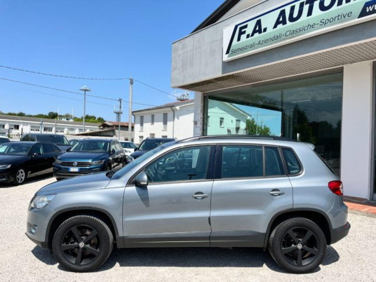 Volkswagen Tiguan 2.0 TDI DPF Trend & Fun BlueMotion Tech. (10)