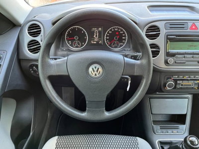 Volkswagen Tiguan 2.0 TDI DPF Trend & Fun BlueMotion Tech. (18)