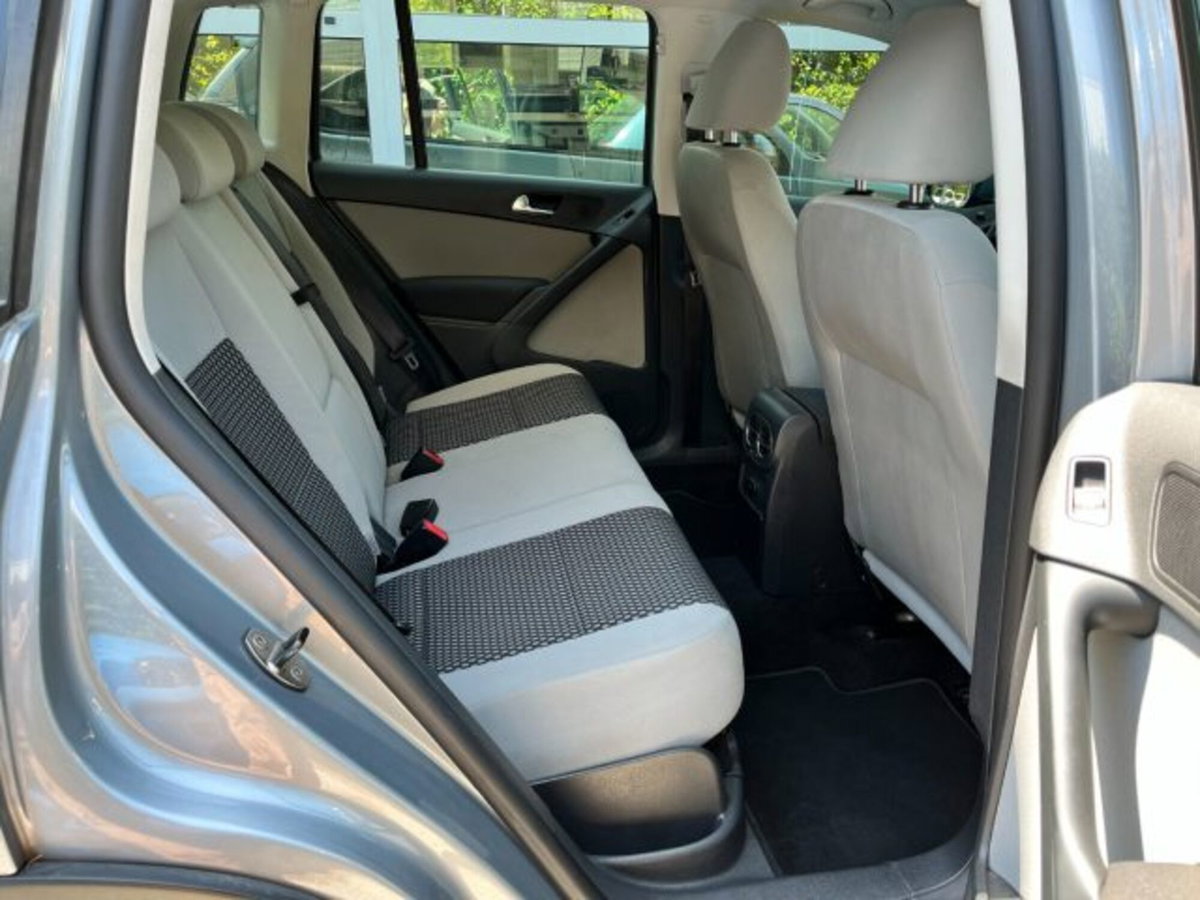 Volkswagen Tiguan 2.0 TDI DPF Trend & Fun BlueMotion Tech. (9)