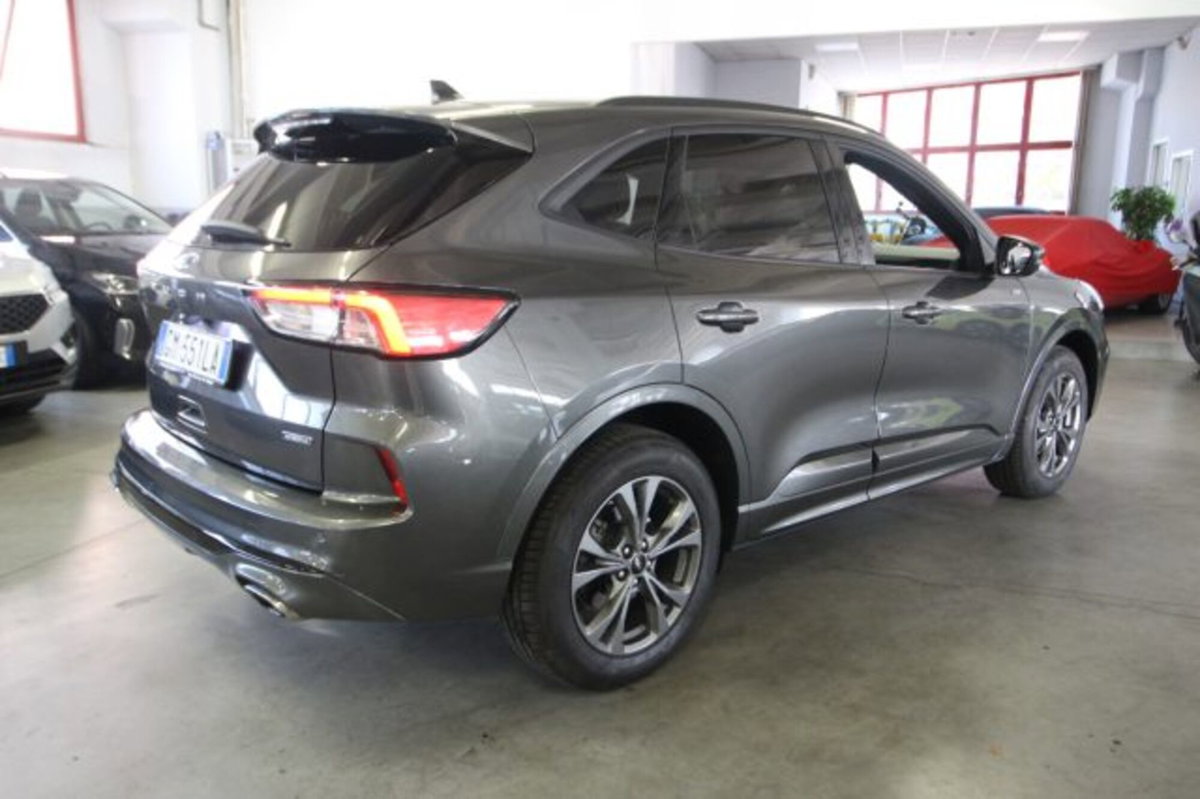 Ford Kuga 2.5 Plug In Hybrid 225 CV CVT 2WD ST-Line (5)