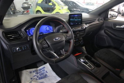 Ford Kuga 2.5 Plug In Hybrid 225 CV CVT 2WD ST-Line (7)