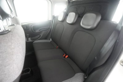 Fiat Panda 1.0 FireFly S&S Hybrid City Cross (10)