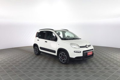 Fiat Panda 1.0 FireFly S&S Hybrid City Cross (2)