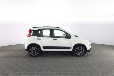 Fiat Panda 1.0 FireFly S&S Hybrid City Cross (3)