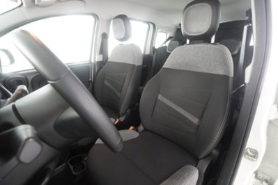 Fiat Panda 1.0 FireFly S&S Hybrid City Cross (9)