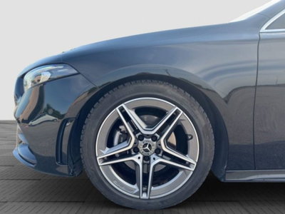 Mercedes-Benz Classe A 180 d Premium (15)