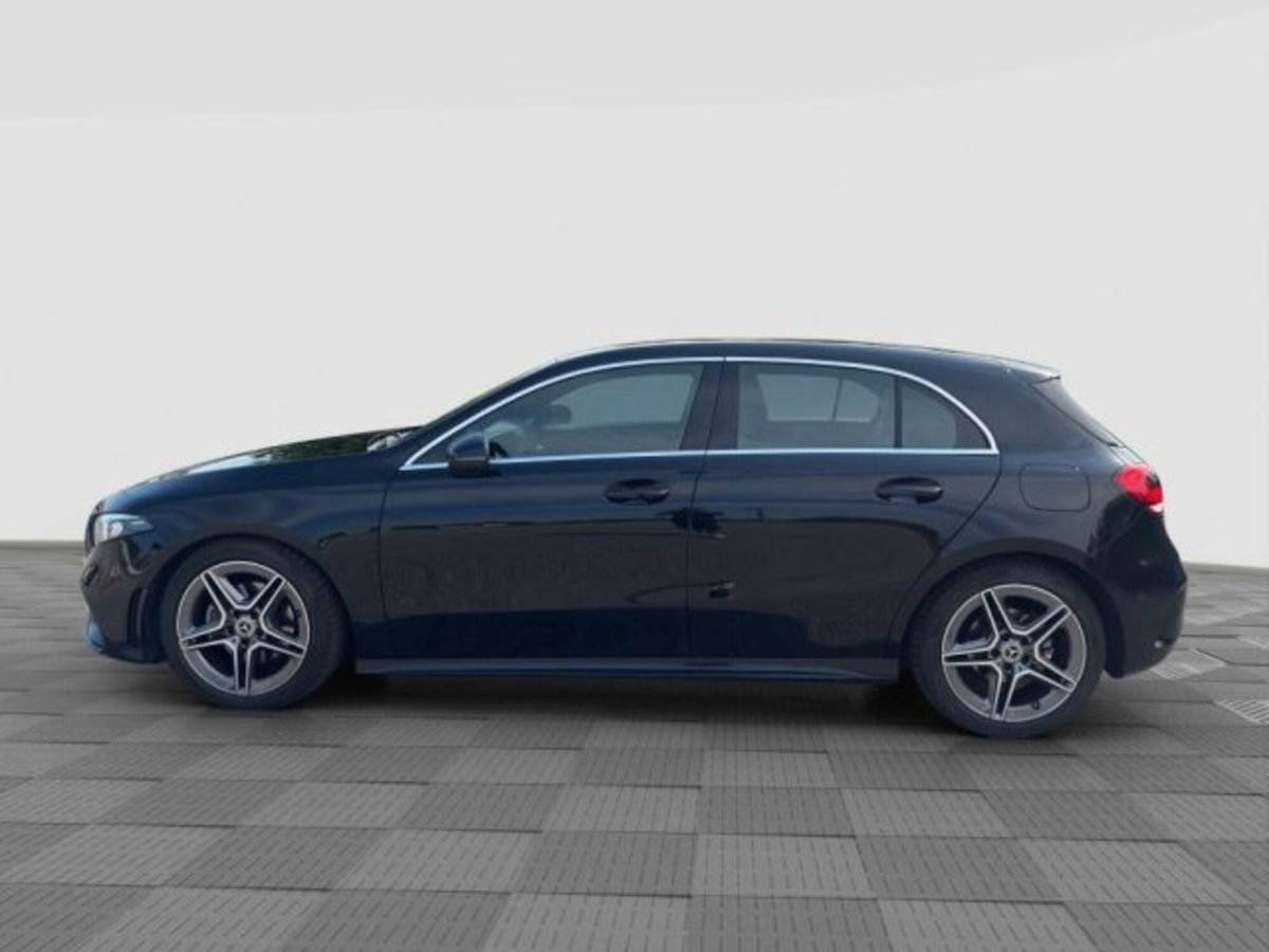 Mercedes-Benz Classe A 180 d Premium (2)