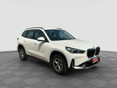 BMW X1 sDrive 18d Edition Essence (7)