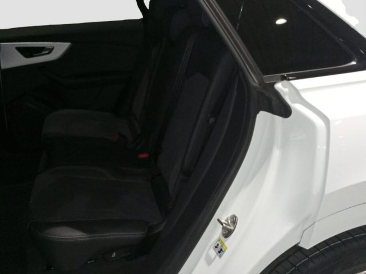 Audi Q8 Q8 50 TDI 286 CV quattro tiptronic Sport (11)