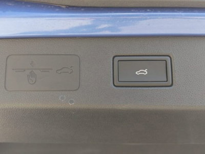 Volkswagen T-Roc 1.5 etsi Style 115cv dsg (19)