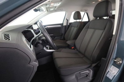 Volkswagen T-Roc 1.5 tsi Life dsg (2)