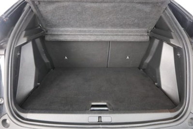Peugeot 2008 PureTech 100 S&S Allure (6)