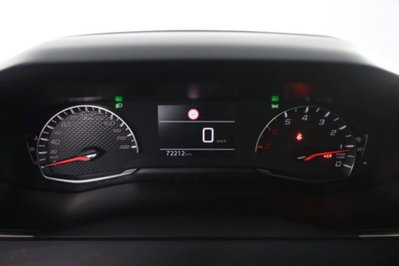 Peugeot 2008 PureTech 100 S&S Allure (7)