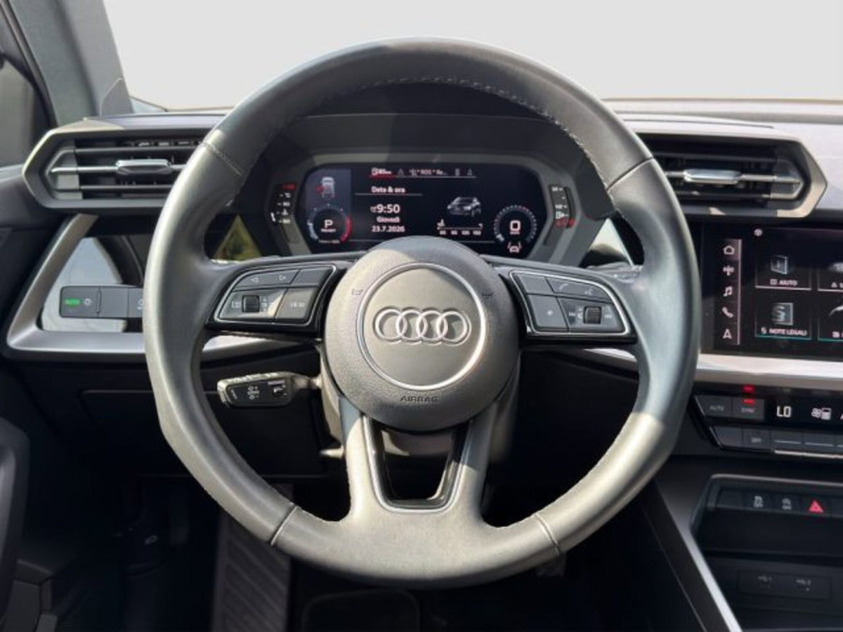 Audi A3 Sportback 30 TDI S tronic Business (13)