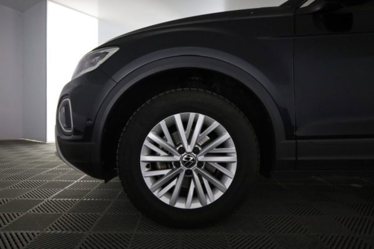 Volkswagen T-Roc 1.5 tsi Life dsg (8)