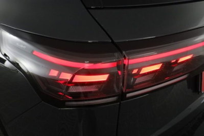 Volkswagen Tiguan Allspace 2.0 tdi R-Line 150cv dsg (10)