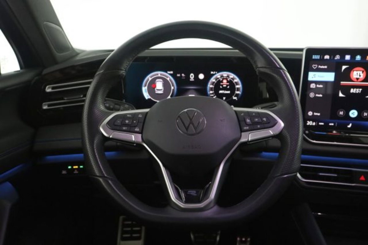 Volkswagen Tiguan Allspace 2.0 tdi R-Line 150cv dsg (5)