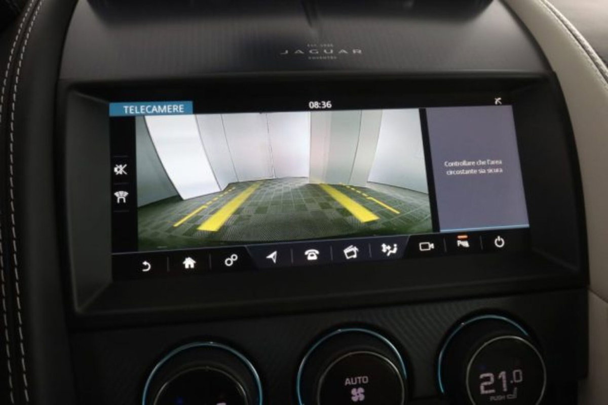 Jaguar F-Type Cabrio 2.0 aut. Convertibile R-Dynamic Black (10)
