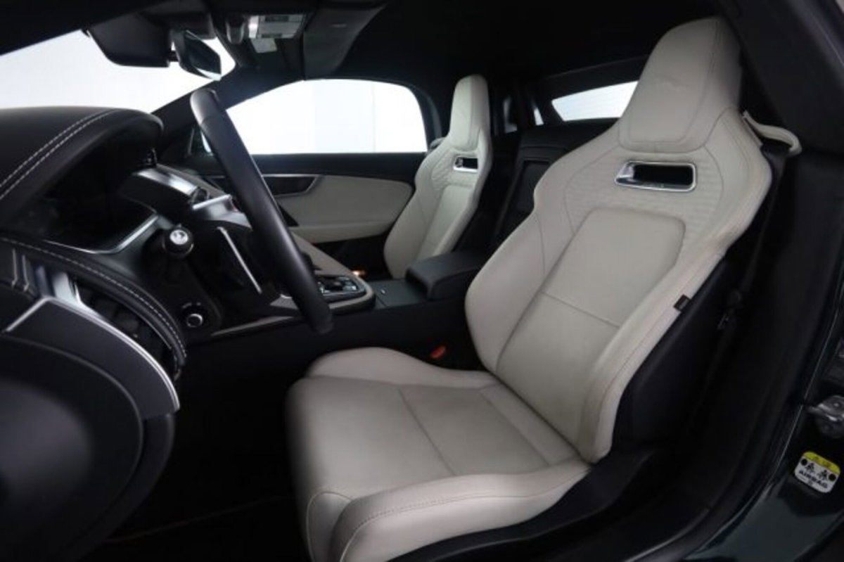 Jaguar F-Type Cabrio 2.0 aut. Convertibile R-Dynamic Black (2)
