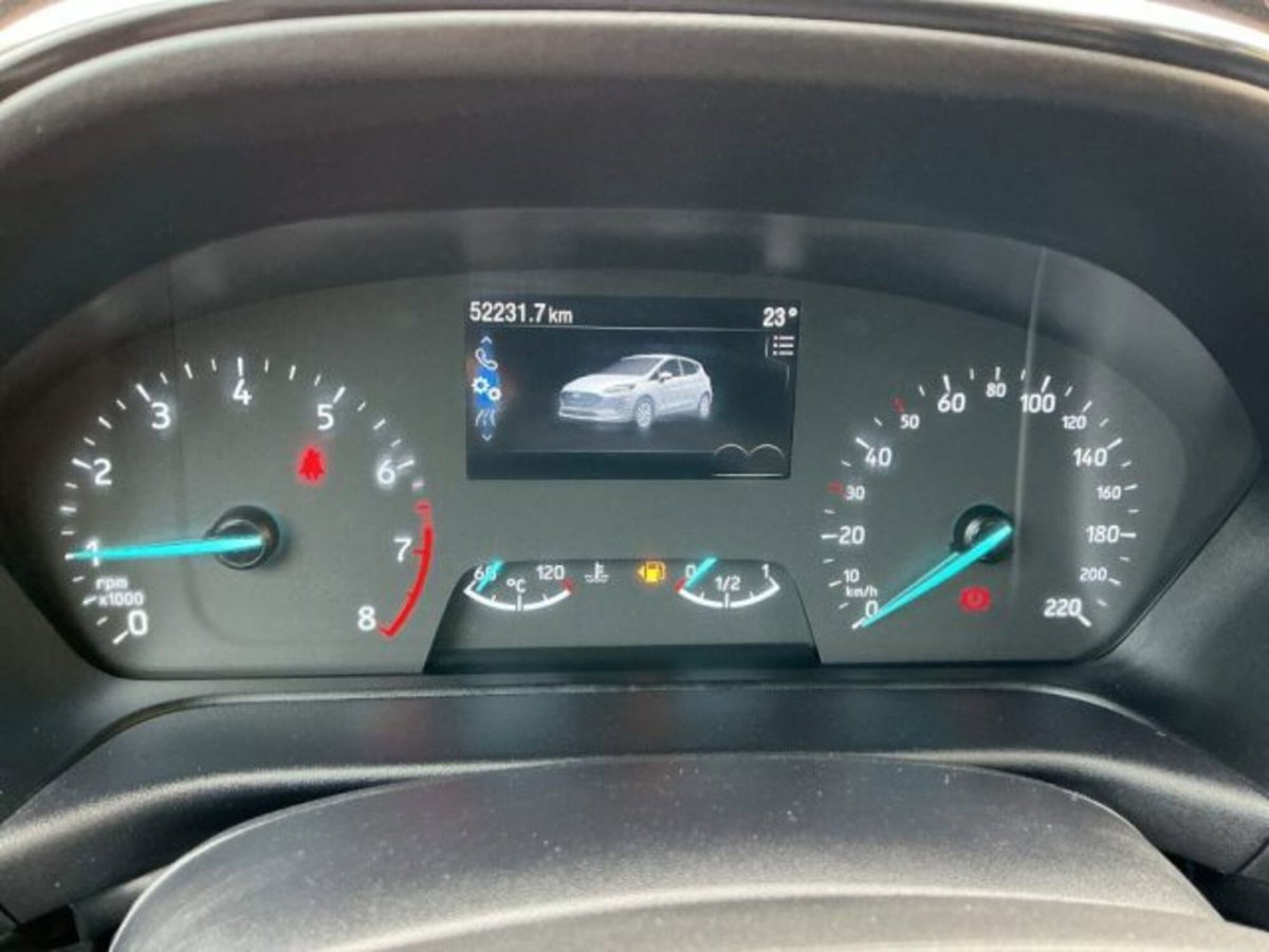 Ford Fiesta 1.1 75 CV 5 porte Titanium (14)