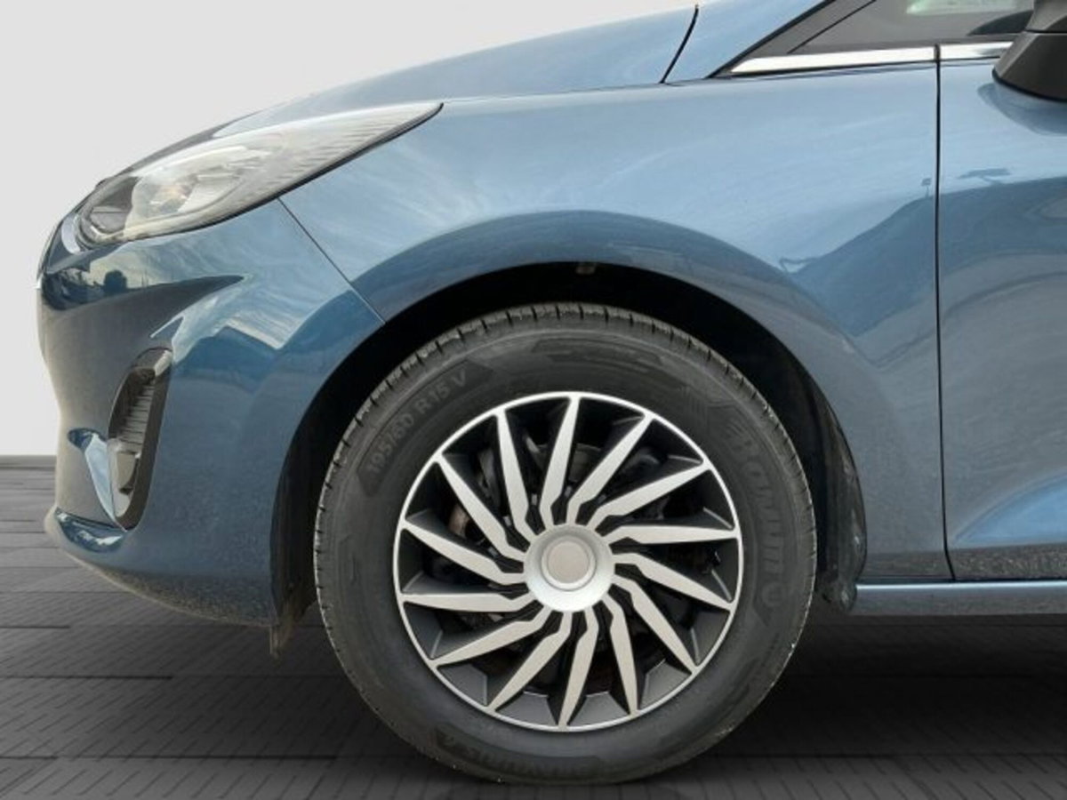Ford Fiesta 1.1 75 CV 5 porte Titanium (15)