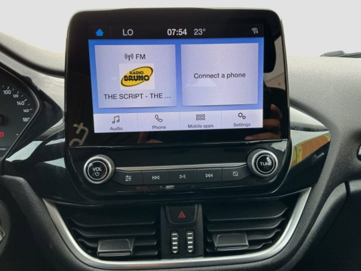 Ford Fiesta 1.1 75 CV 5 porte Titanium (16)