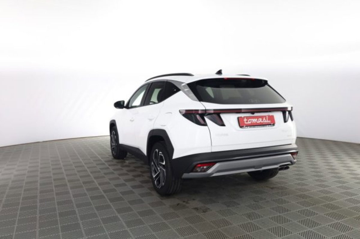 Hyundai Tucson 1.6 hev Exellence 4wd auto (6)