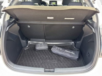 Toyota Yaris Cross 1.5h GR Sport Black Sky fwd 116cv e-cvt (14)