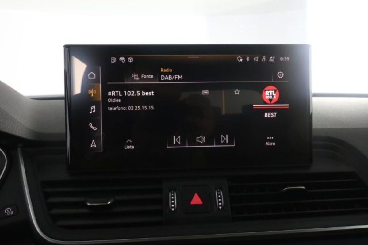 Audi Q5 40 TDI 204 CV quattro S tronic Business (11)
