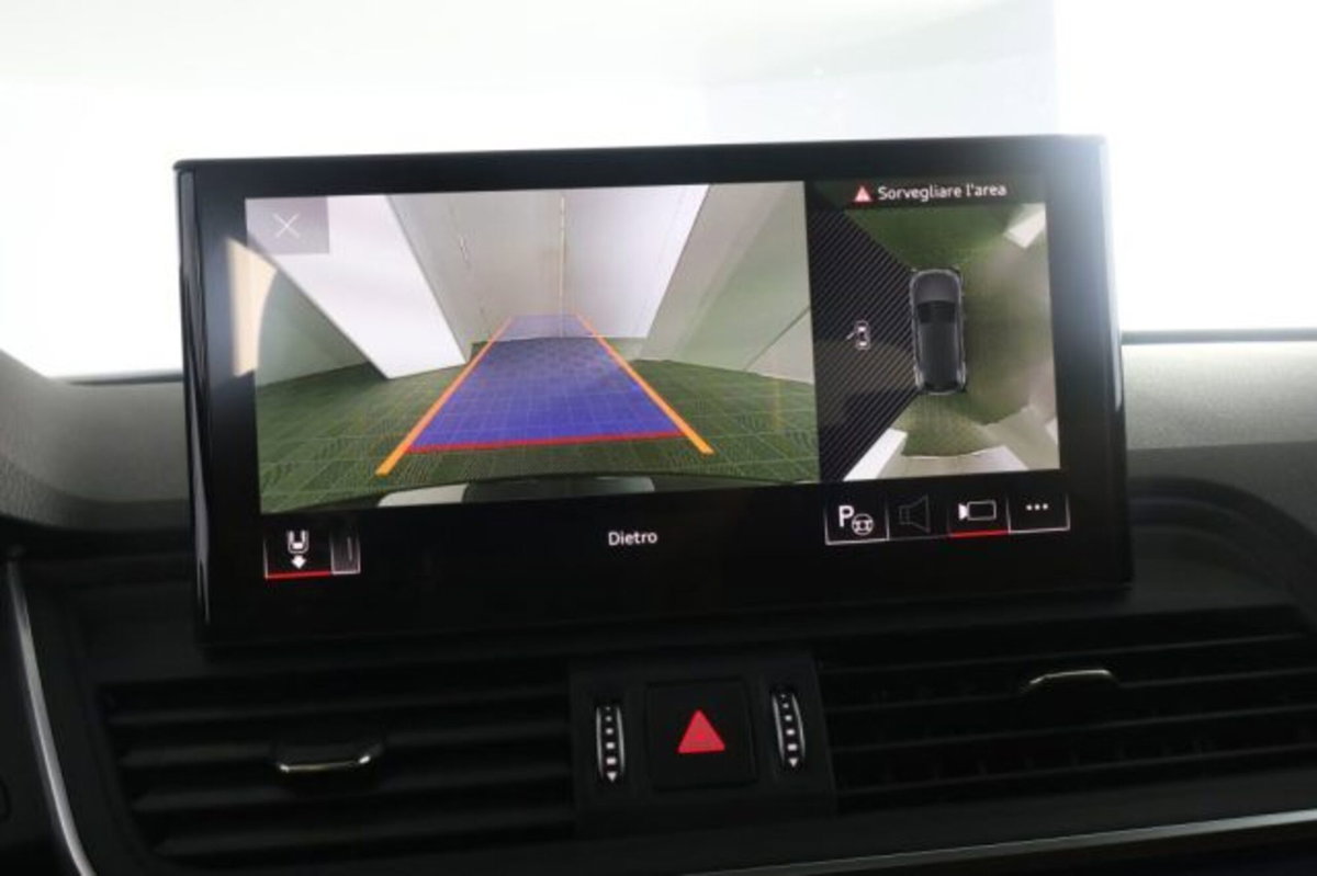 Audi Q5 40 TDI 204 CV quattro S tronic Business (12)