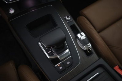 Audi Q5 40 TDI 204 CV quattro S tronic Business (14)