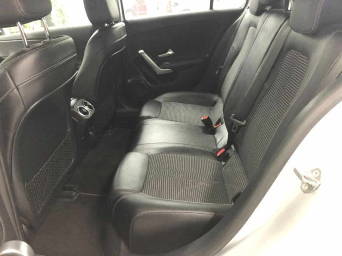 Mercedes-Benz Classe A Sedan 180 d Automatic 4p. Sport (8)