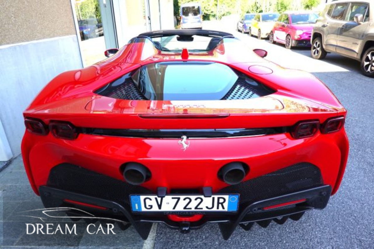Ferrari SF90 Spider 4.0 F1 (4)