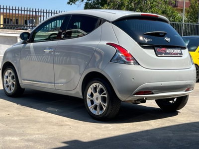 Lancia Ypsilon 1.2 69 CV 5 porte GPL Ecochic Platinum (4)