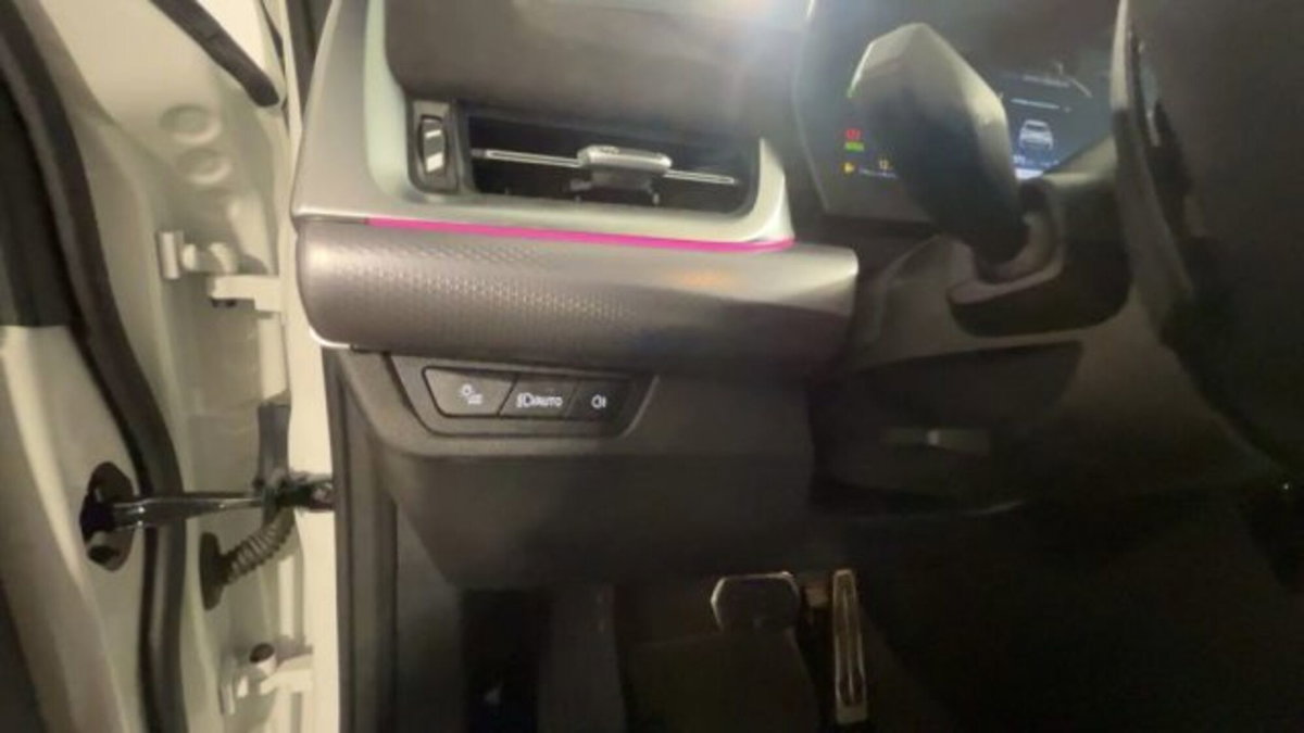BMW X1 sDrive 18d Msport (12)