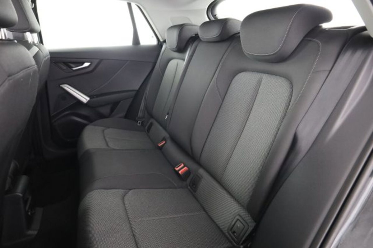 Audi Q2 Q2 35 TFSI S tronic Business (3)
