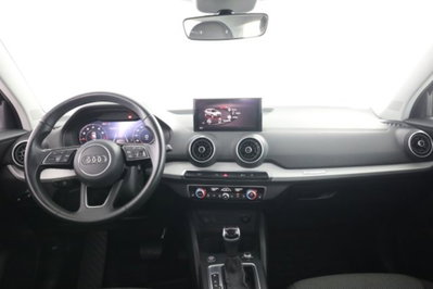 Audi Q2 Q2 35 TFSI S tronic Business (4)