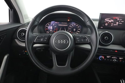 Audi Q2 Q2 35 TFSI S tronic Business (5)