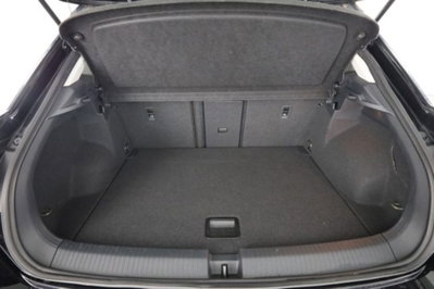Volkswagen T-Roc 1.5 tsi Life dsg (6)