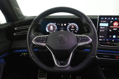 Volkswagen Tiguan 2.0 tdi R-Line 150cv dsg (5)