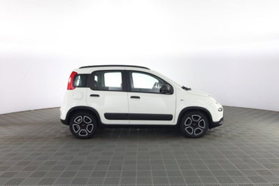 Fiat Panda 1.0 FireFly S&S Hybrid City Cross (3)