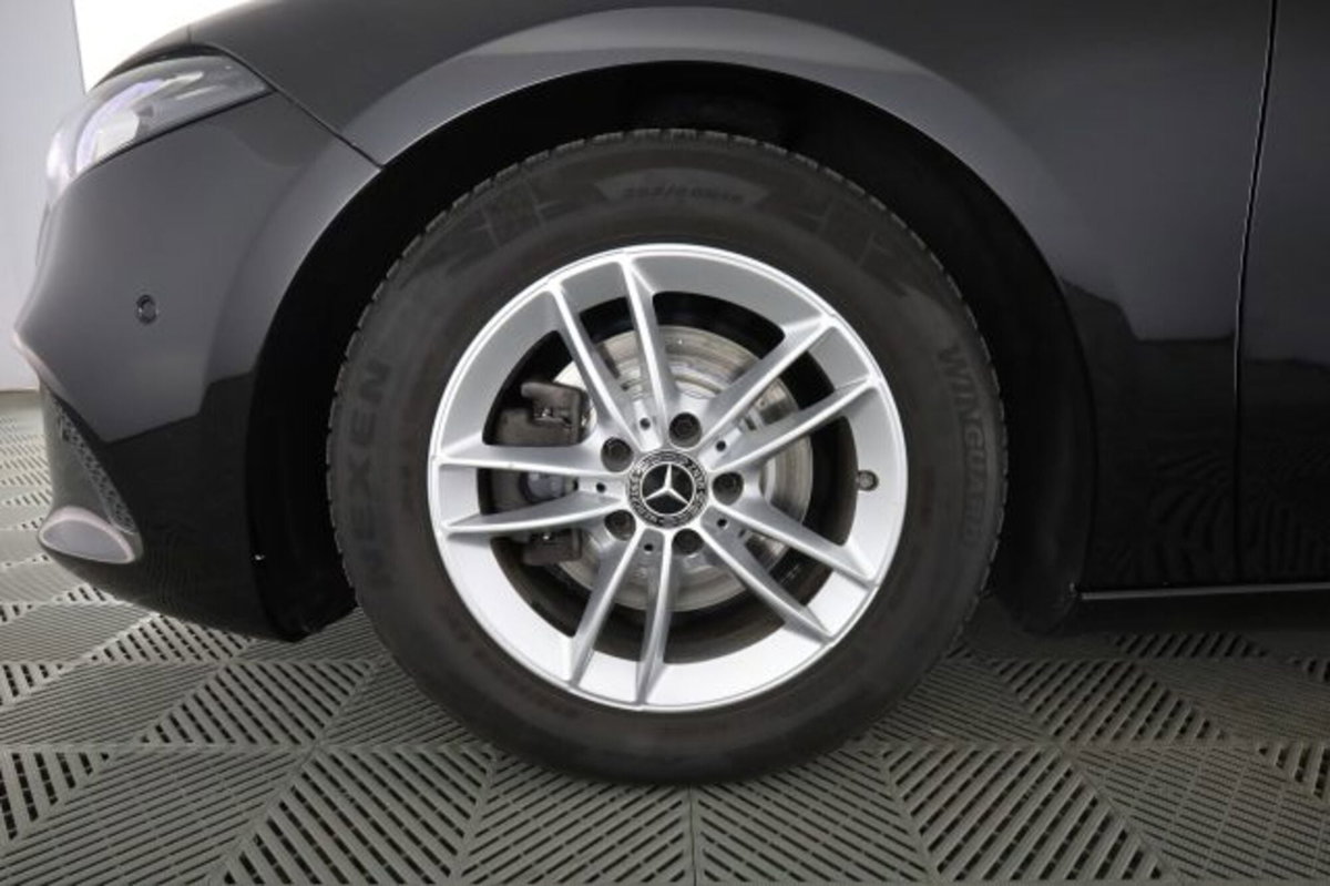 Mercedes-Benz Classe A 180 d Automatic Business (8)