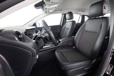 Mercedes-Benz CLA Shooting Brake 180 d Automatic Shooting Brake Business (2)