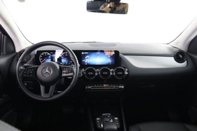 Mercedes-Benz CLA Shooting Brake 180 d Automatic Shooting Brake Business (4)