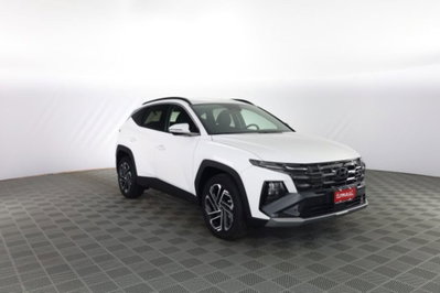 Hyundai Tucson 1.6 hev Exellence 4wd auto (2)