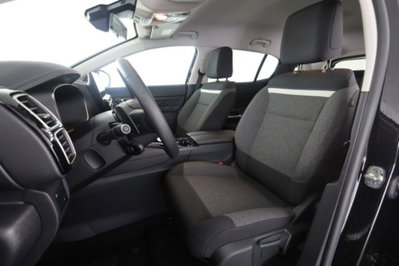 Citroen C5 Aircross 1.2 hybrid Plus 136cv e-dcs6 (2)
