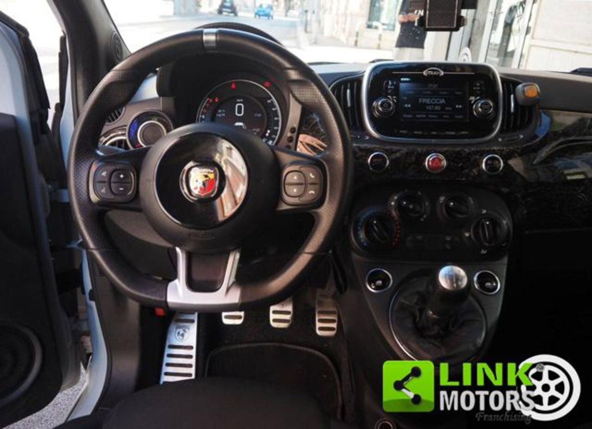 Abarth 595 595 1.4 Turbo T-Jet 145 CV (10)
