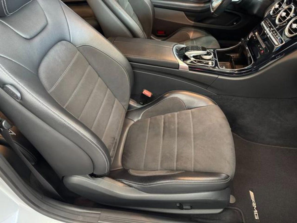 Mercedes-Benz Classe C Coupé 220 d Auto 4Matic Coupé Premium (7)