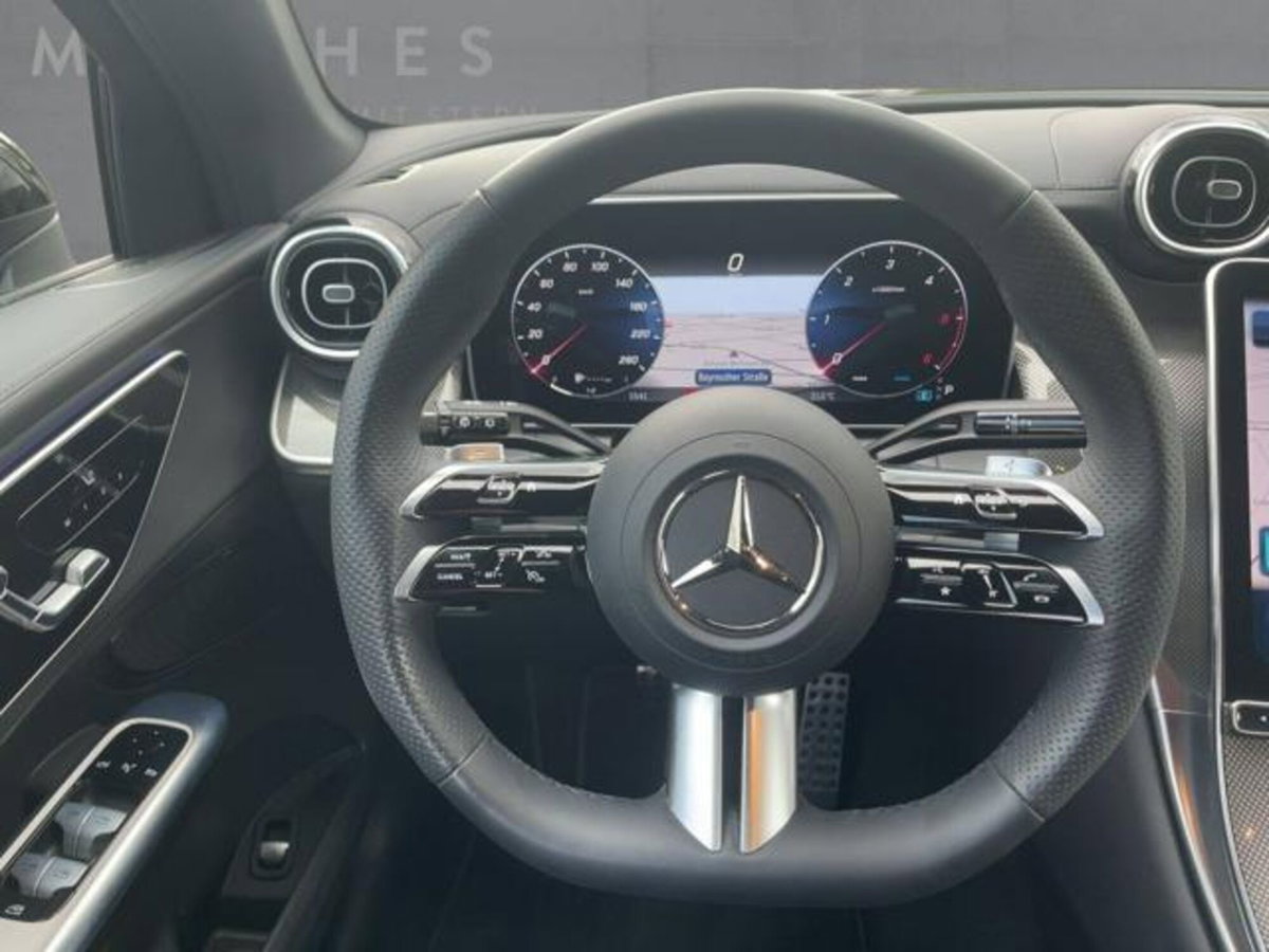Mercedes-Benz GLC SUV 300 d AMG Line Premium Plus 4matic auto (6)